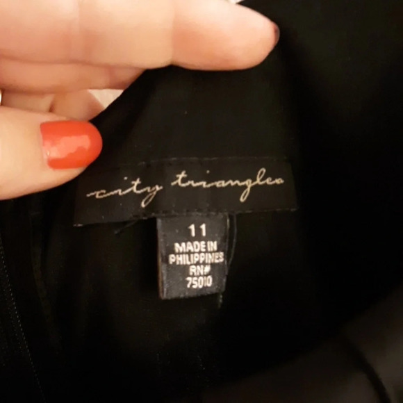 City Triangles Party Dress - Picture 3 of 8